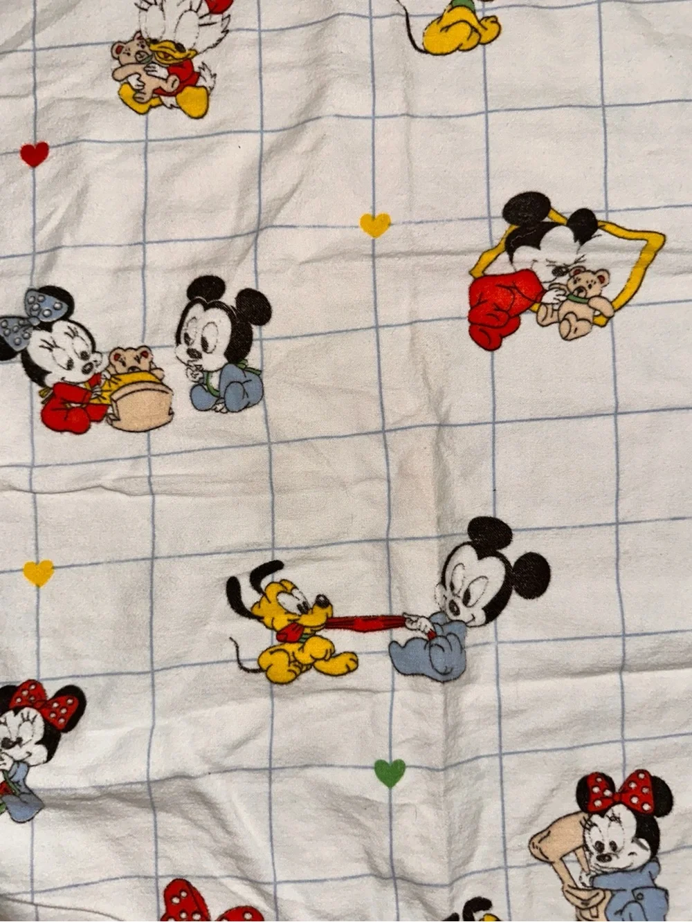 Vintage 1984 Dundee Disney Babies Flannel Baby Blanket Hearts Mickey Mouse
